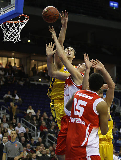 观众不仅能 观众不仅能